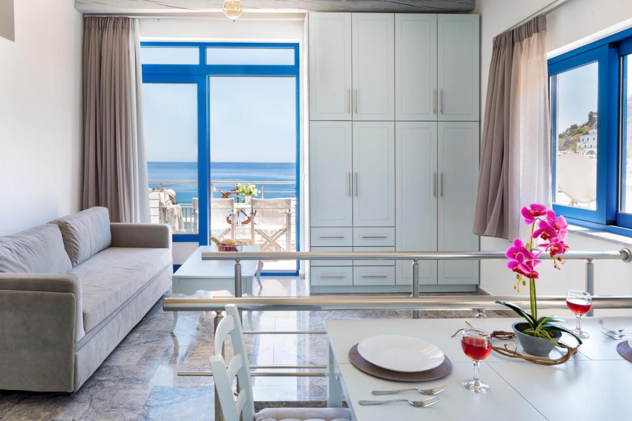 Plori - Molos Apartments ลูโตร ภายนอก รูปภาพ